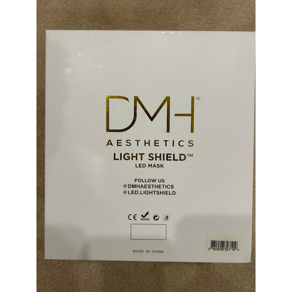 DMH Aesthetics Light Shield wireless face LED light therapy - Picture 2 of 5